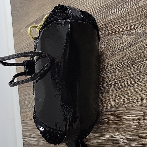 COACH POPPY BLACK SEQUINS CINCH DRAWSTRING BUCKET HANDBAG MINI 18726 - Picture 5 of 14